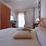 La Giara Λίπαρι