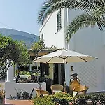 La Giara Ξενοδοχείο με διαμερίσματα 4*