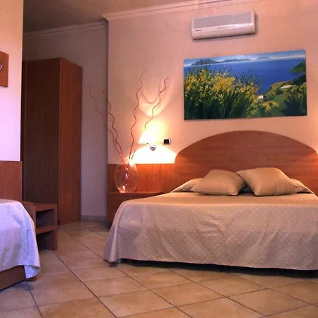 Apart-hotel La Giara 4*